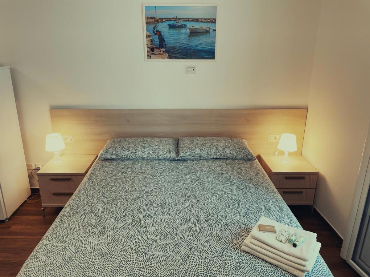 Nonna Vittoria Apartments モーラ・ディ・バーリ エクステリア 写真