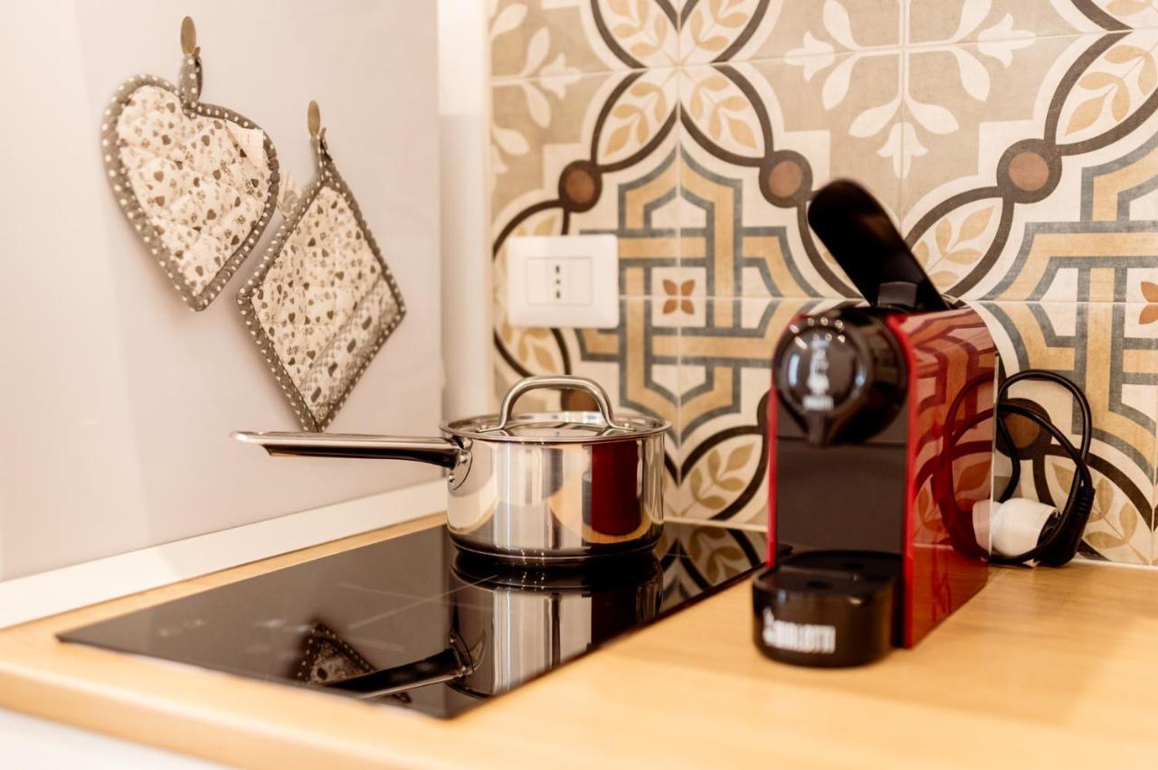 Nonna Vittoria Apartments モーラ・ディ・バーリ エクステリア 写真