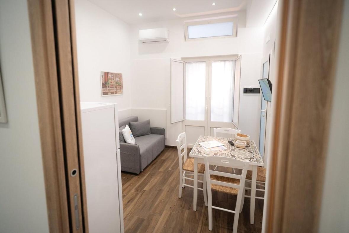 Nonna Vittoria Apartments モーラ・ディ・バーリ エクステリア 写真